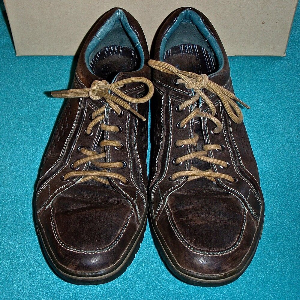 MERRELL PERFORMANCE FOOTWEAR MEN'S AUCKLAND BROWN LEATHER TIE SHOES SIZE 12